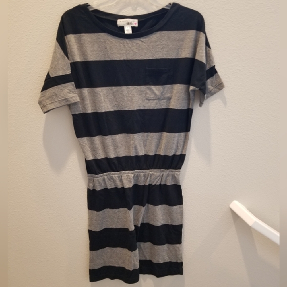 Black & Gray Dress (Size: Small)